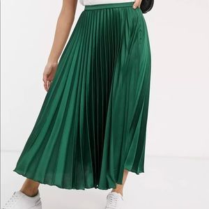 ASOS DESIGN Petite satin pleated midi skirt in forest green